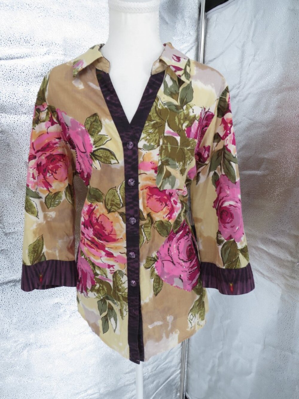 cj banks floral blouse womens size 1x pink tan purple beaded button front cotton
